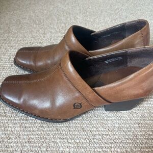 Born Women’s Tan Leather Loafers
